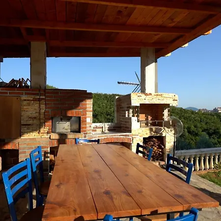 Ndreca Villa *