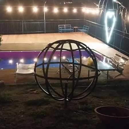 Ndreca * Tirana