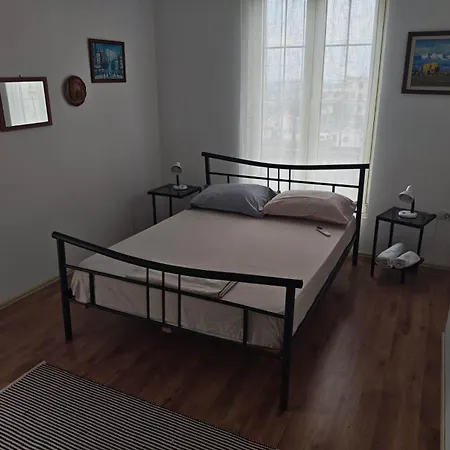Villa Ndreca *