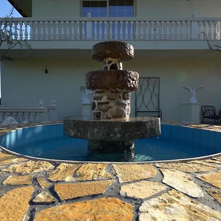 Ndreca Villa