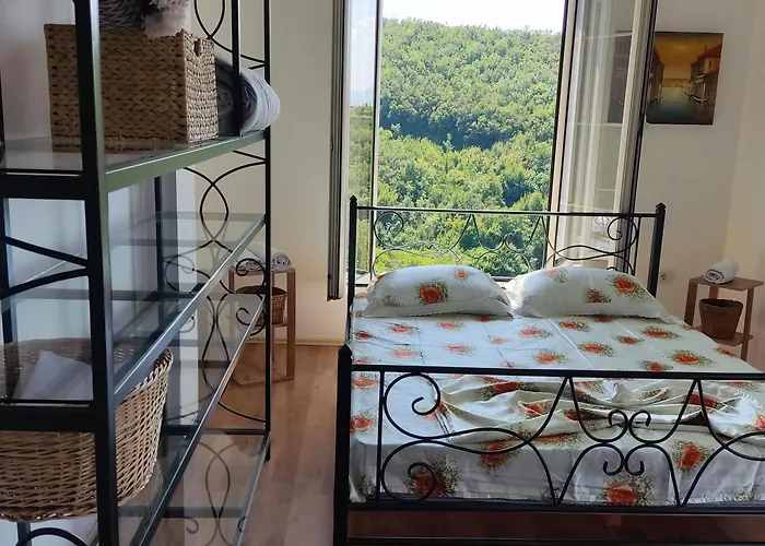 Ndreca Villa Tirana