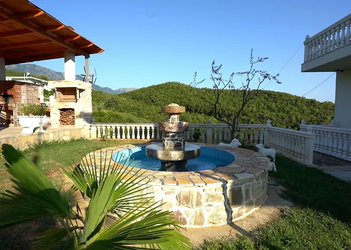 Ndreca 别墅 地拉那